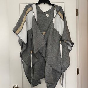 Hooded Poncho with a tie to cinch at the waist